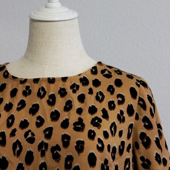 A New Day Womens S Blouse Short Sleeve Tan Cheetah Leopard Animal Print Small - Picture 6 of 6